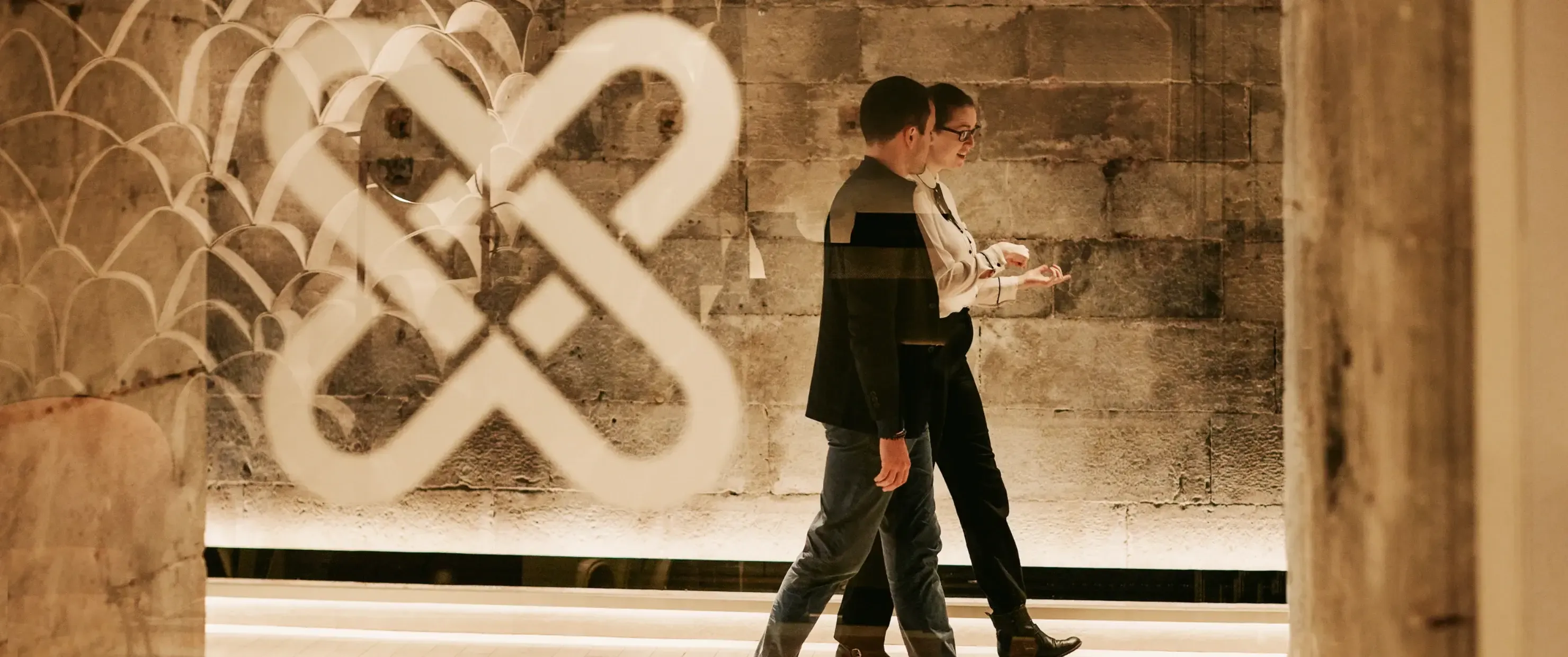 Share the secret: Better banking for your friend, {{better rewards}} for both of you